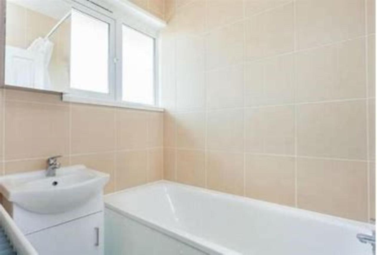 Hemel Short Stay Hemel Hempstead Esterno foto