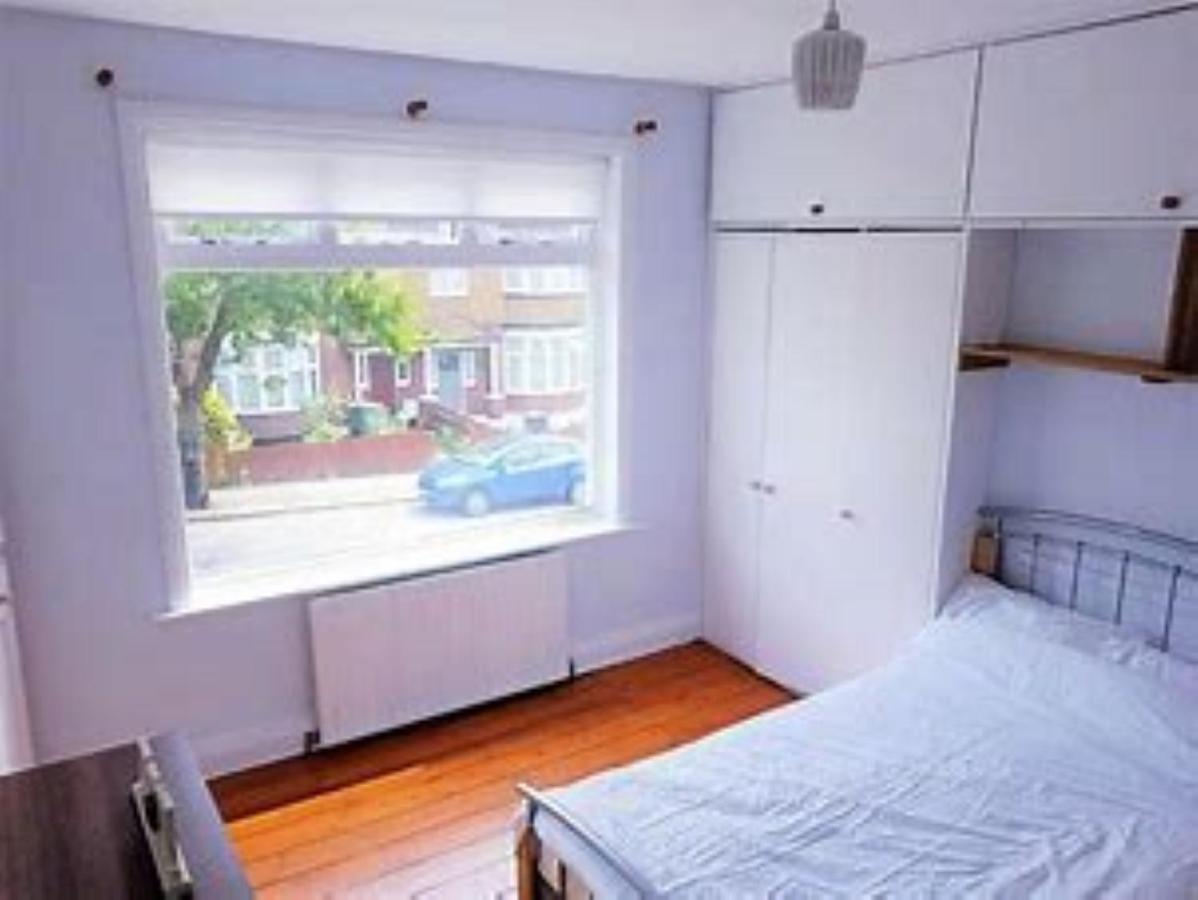 Hemel Short Stay Hemel Hempstead Esterno foto