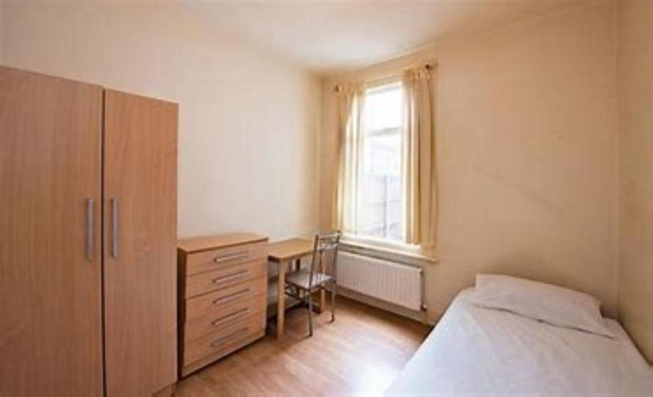 Hemel Short Stay Hemel Hempstead Esterno foto